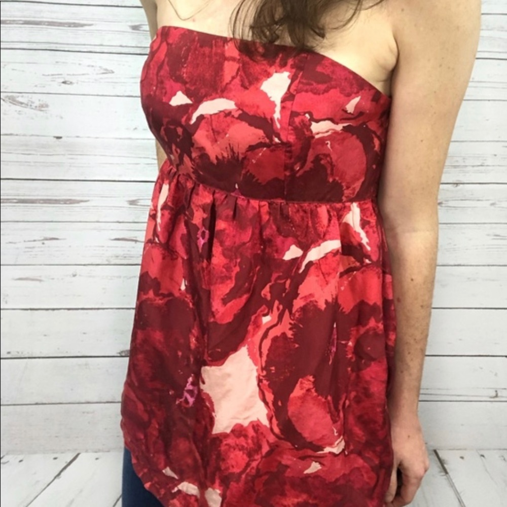 Banana Republic silk red floral strapless top 6